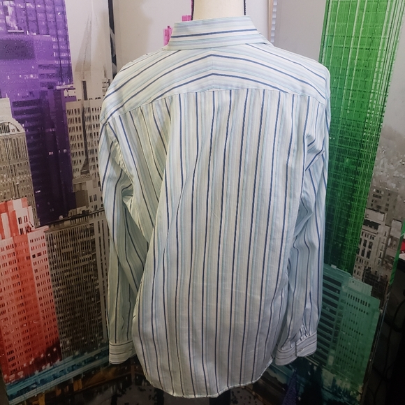 Large Express Design Studio button down stripe - Picture 6 of 11